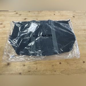 Coach fragrance weekend bag